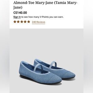 Vivaia Mary Jane shoes size 39 with matching bows.